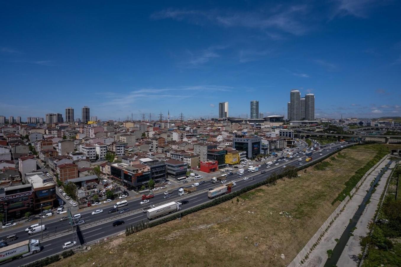 Stylish Urban Apt- Soak Up The City's Vibes Daire İstanbul